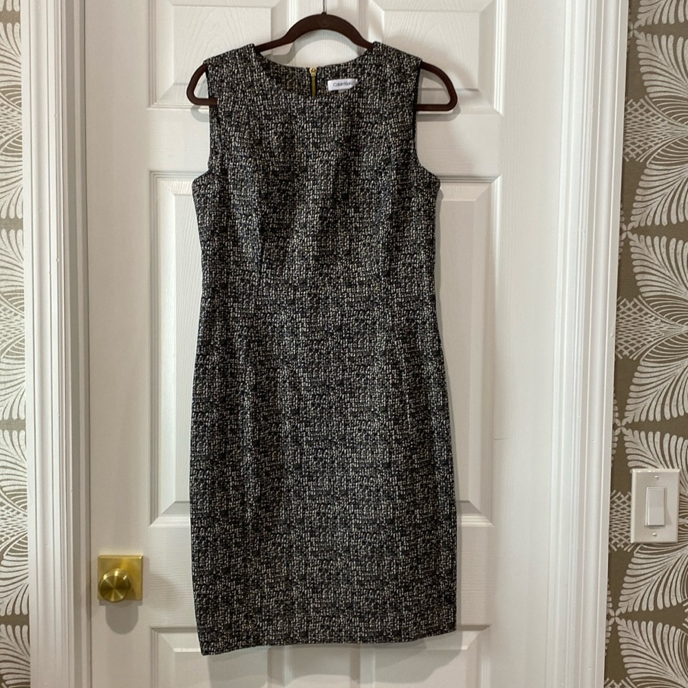 Calvin Klein black, white, metallic gold sleeveless dress with exposed zipper